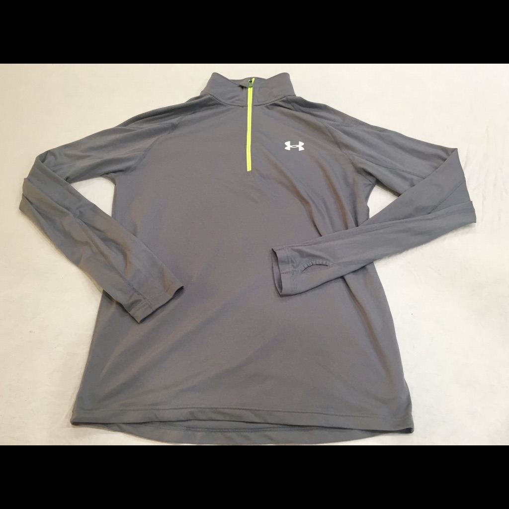 Under Armour Jacket - Medium